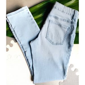 Girls PLACE Light Wash Jegging